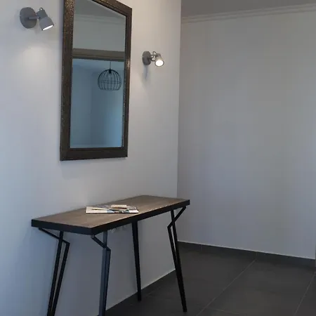 Blue4aqua Apartment